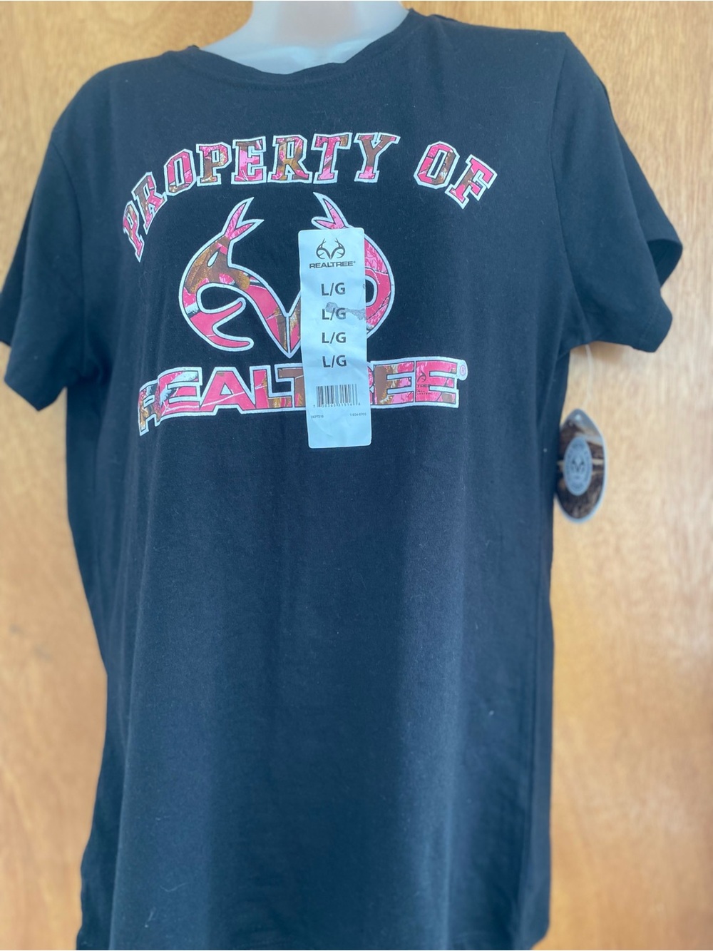 Realtree Black Short-Sleeve Tee with Pink Camo Logo